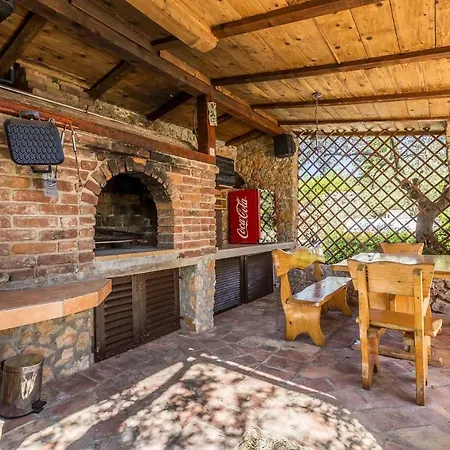 Cozy House In Дом отдыха Brzac