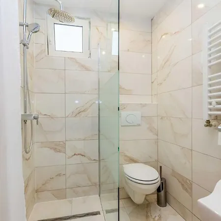 Cozy House In * Brzac